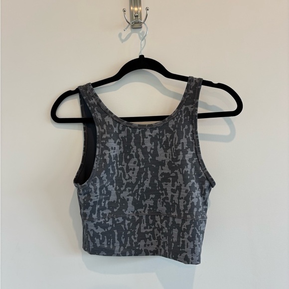 Lululemon Grey Patterned Power Pivot Tank - Picture 3 of 4